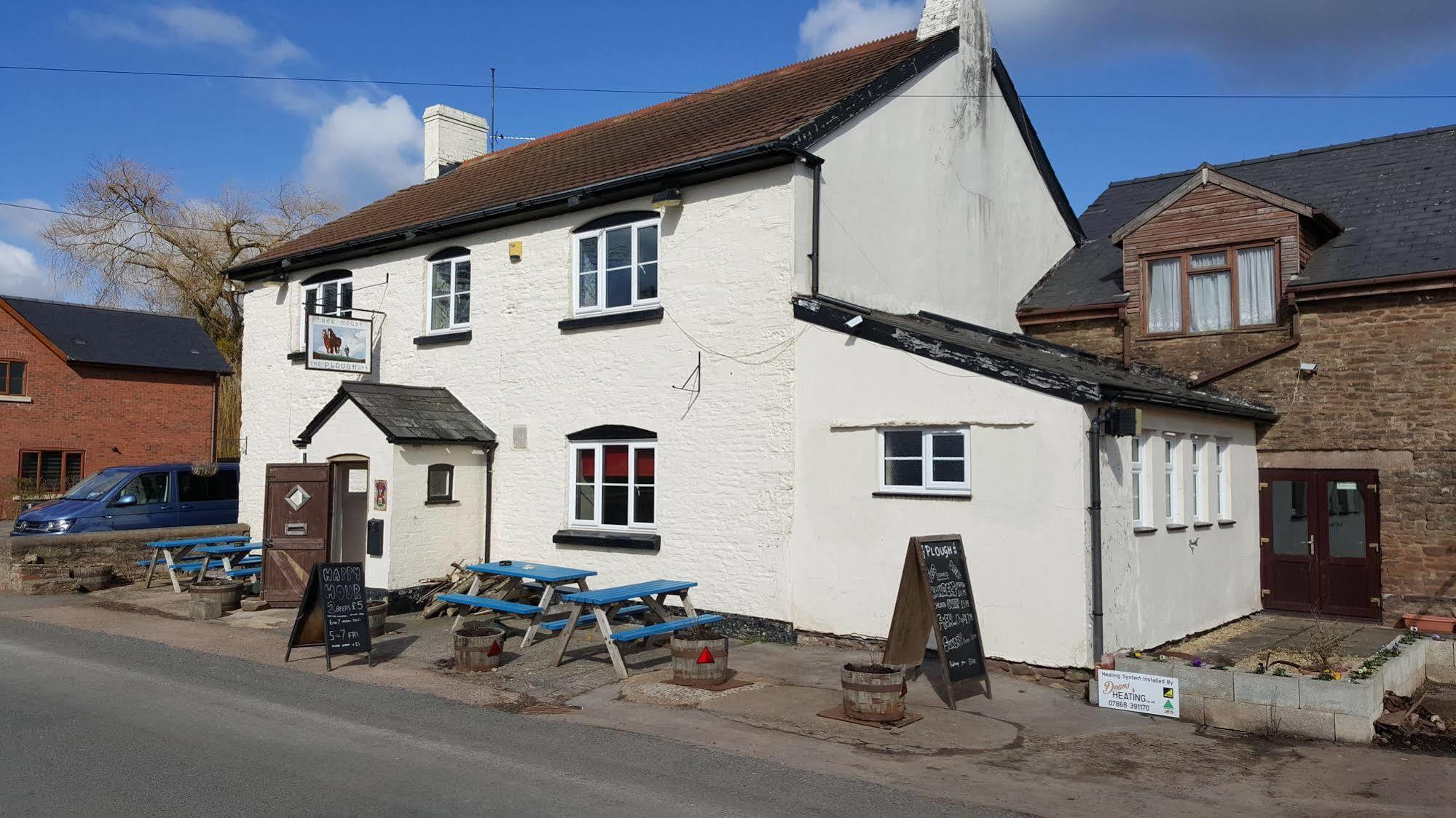 The Plough Inn Little Dewchurch Bagian luar foto